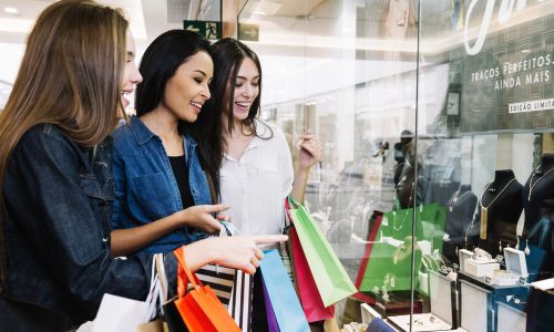 girls-watching-display-store